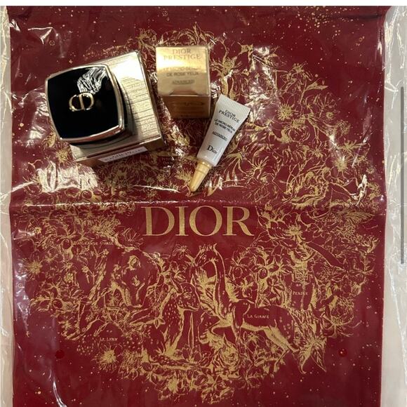 Dior Prestige Skincare Collection in Black and Gold - Picture 3 of 4